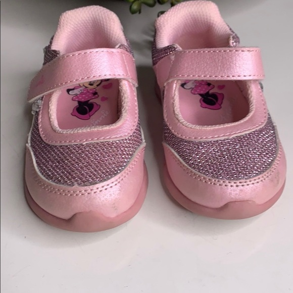 Disney Princess Minnie Mouse Pink Mary Jane Shoes 6.5 - Picture 3 of 10